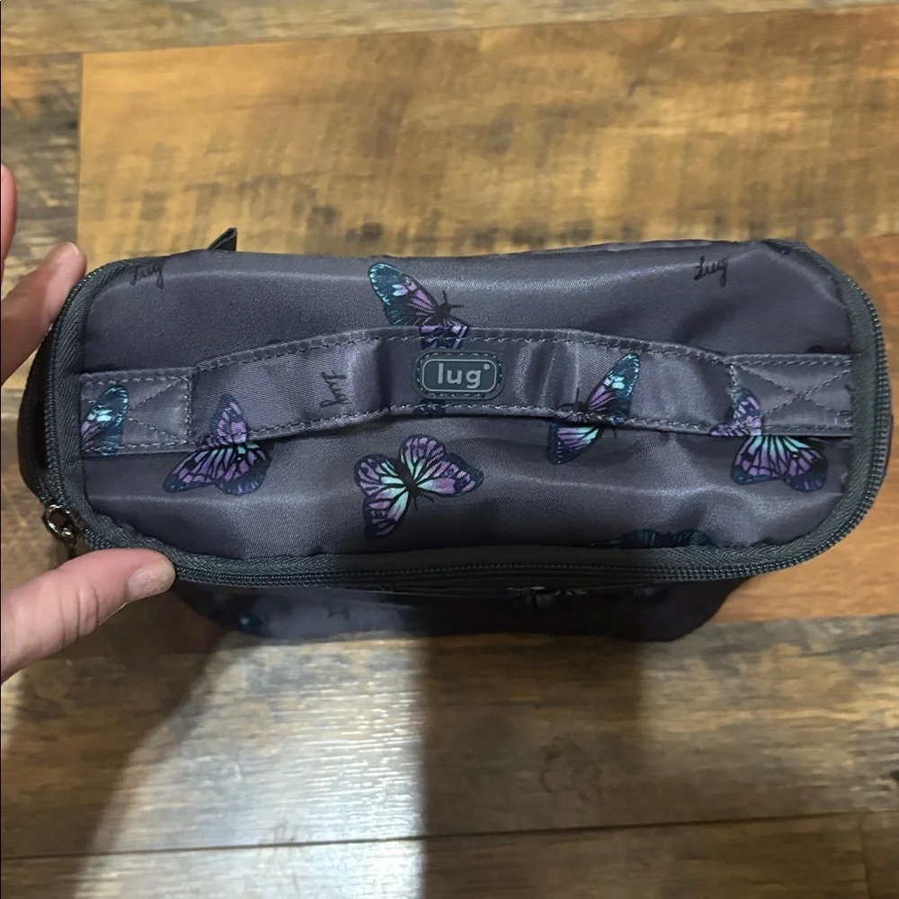 Lug Dolly cosmetic case‎ in the Butterfly Grey pattern
